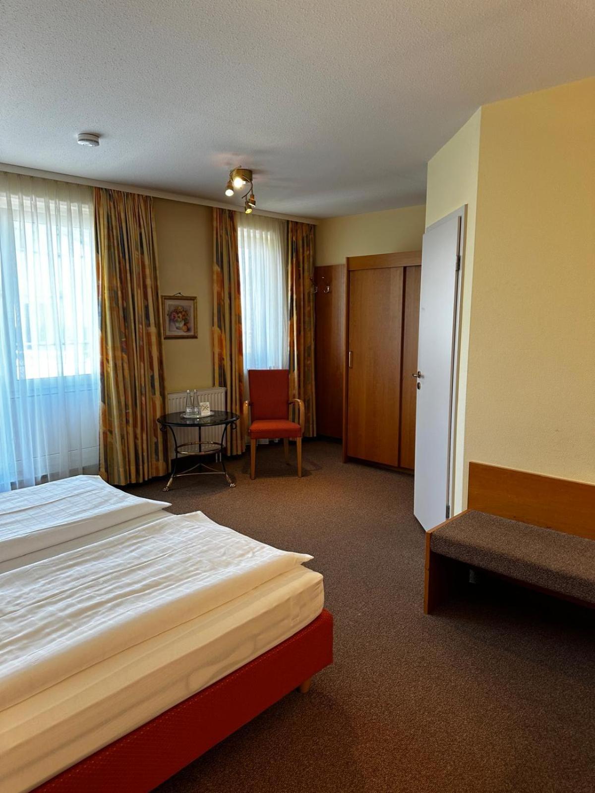 Hotel Sonne Eintracht Kg Achern Eksteriør billede