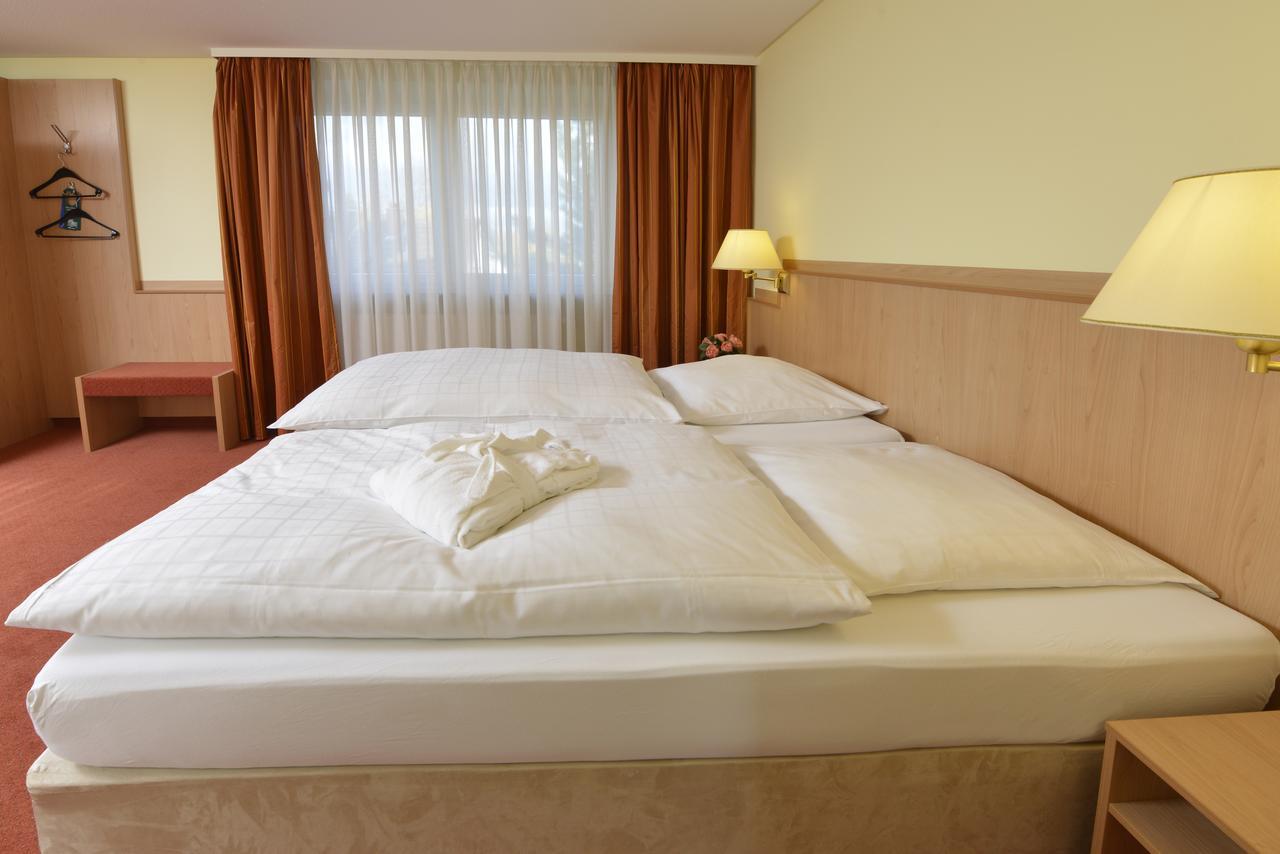 Hotel Sonne Eintracht Kg Achern Eksteriør billede